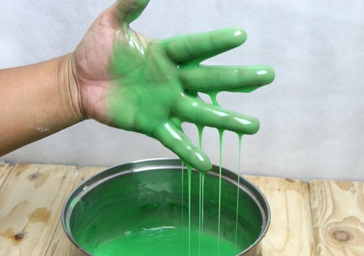 зеленая жидкость